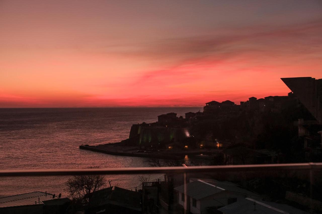 Sunset Apartments 울친 외부 사진